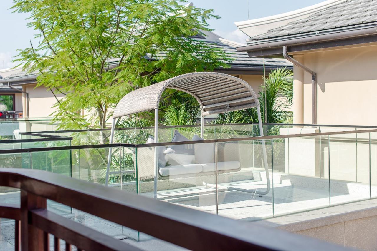 Haitangbay Loosen Coast Resort Villas Санья Экстерьер фото
